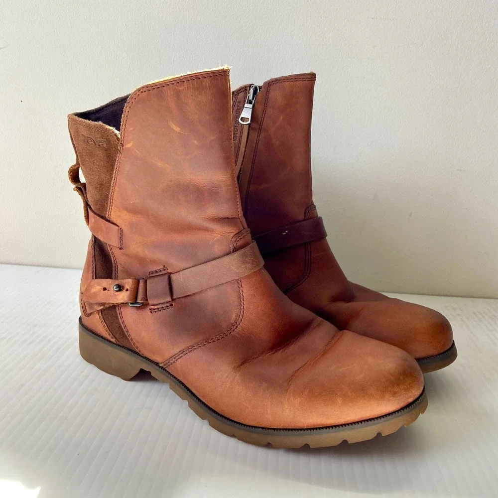 Teva DeLaVina Red‎ Brown Leather Ankle Boots Womens 6.5